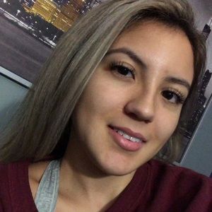 Meet your Posher, Nijole